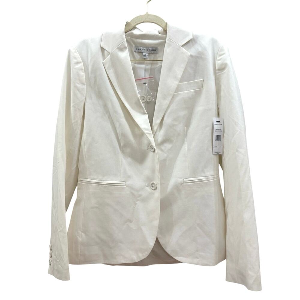 Larry Levine Women's Cream Two-Button Notch Lapel Blazer